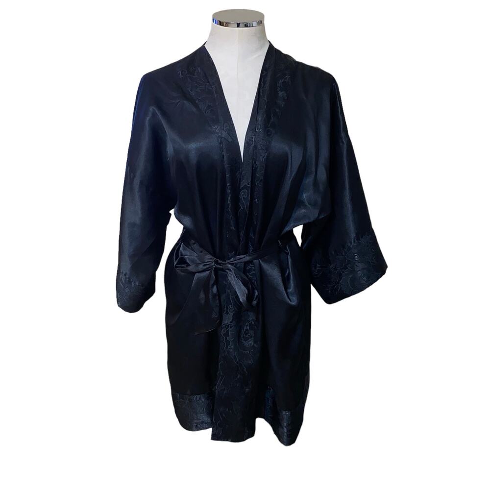Victoria’s Secret Vintage Black Satin Long Sleeve Tie Waist Lounge Sleep Robe